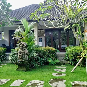 Casa de hóspedes Putu's Paradise