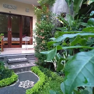 Casa de hóspedes Uma Taman House